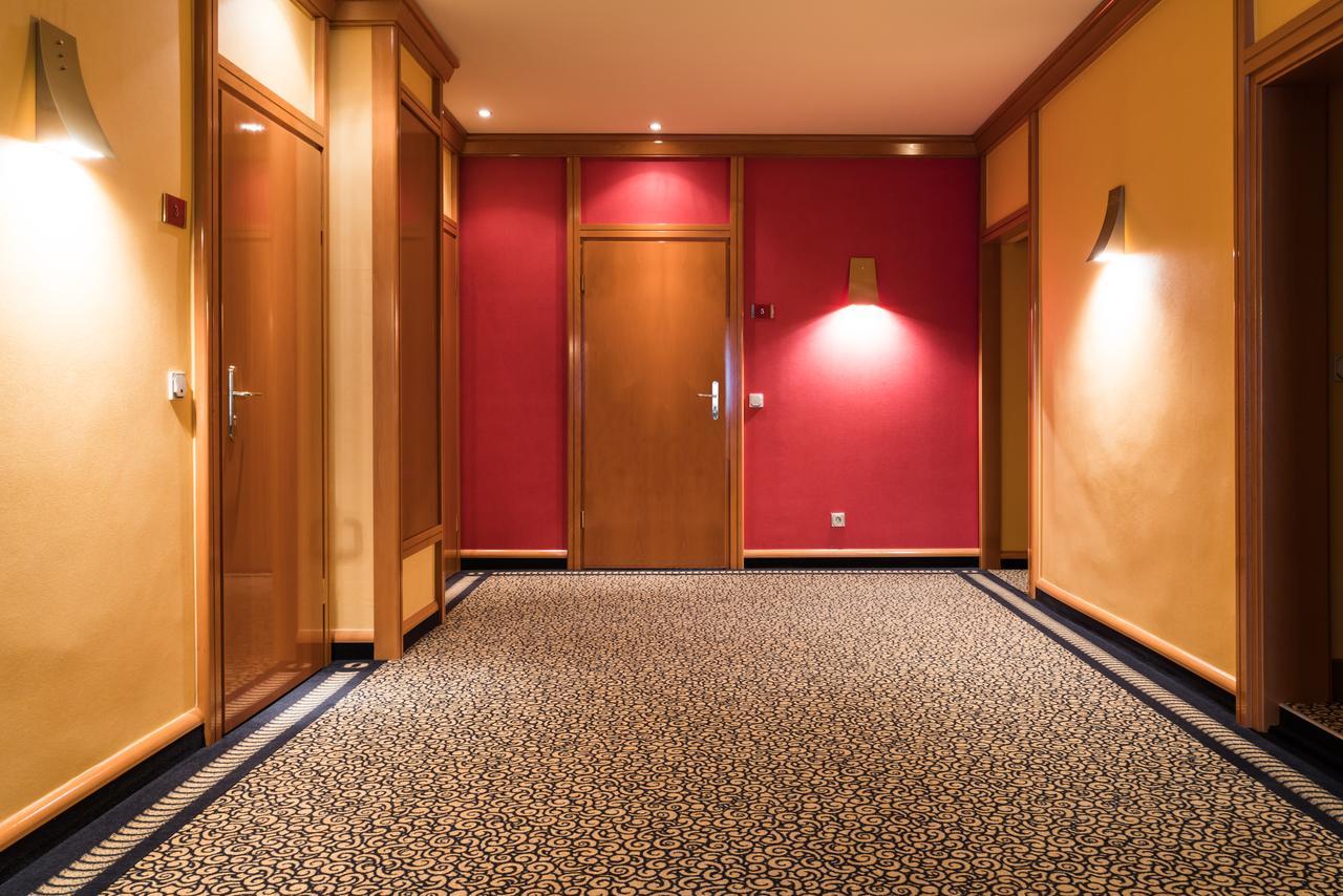 Hotel Matthias Gnarrenburg Εξωτερικό φωτογραφία