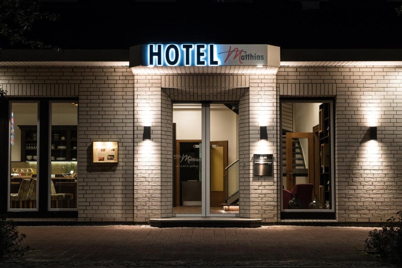 Hotel Matthias Gnarrenburg Εξωτερικό φωτογραφία